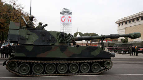 La Policía de Alemania detiene a un convoy con obuses estadounidenses