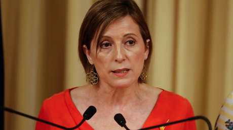 La presidenta del Parlamento catalán renuncia a repetir en el cargo