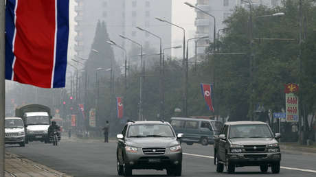 Corea del Norte exhibe el vehículo insignia de su nueva gama de producción nacional (FOTO) 