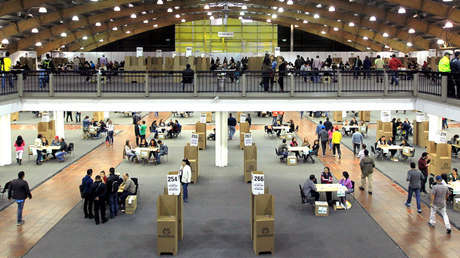 El desencanto del 'millennial': ¿Por qué los jóvenes no votan en Colombia?