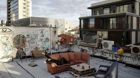 Así se es la vida 'por todo lo alto' en las azoteas de Tel Aviv