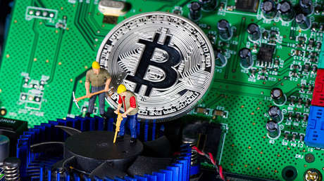 Compra en Amazon un costoso procesador de bitcoines y en su lugar recibe algo inesperado (FOTO)