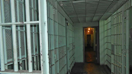 España: Un preso 'muerto y resucitado' vuelve a la cárcel porque se agobia