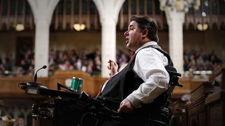 El ministro de Deportes de Canadá renuncia por denuncias sobre conducta sexual inapropiada