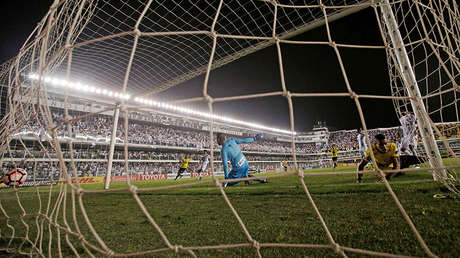 Prueban que la FOX obtuvo los derechos de emisión de la Conmebol por una trama de sobornos