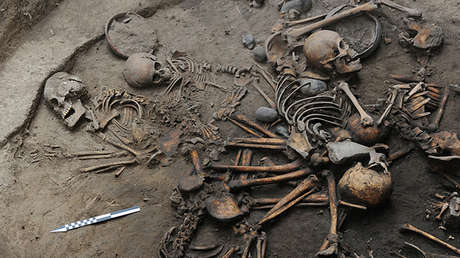 Encuentran en México restos humanos en una fosa de hace 2.400 años (FOTOS, VIDEO)