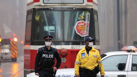 Dos policías drogados piden refuerzos asustados por las alucinaciones