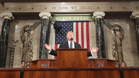 Trump llama a la unidad del país