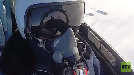 MiG-29SMT atacando a cazas 'hostiles': Combate aéreo a vista de piloto (VIDEO)