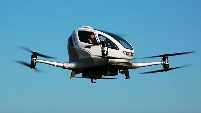 VIDEO: El 'taxi volador' chino alza vuelo con sus primeros pasajeros a bordo