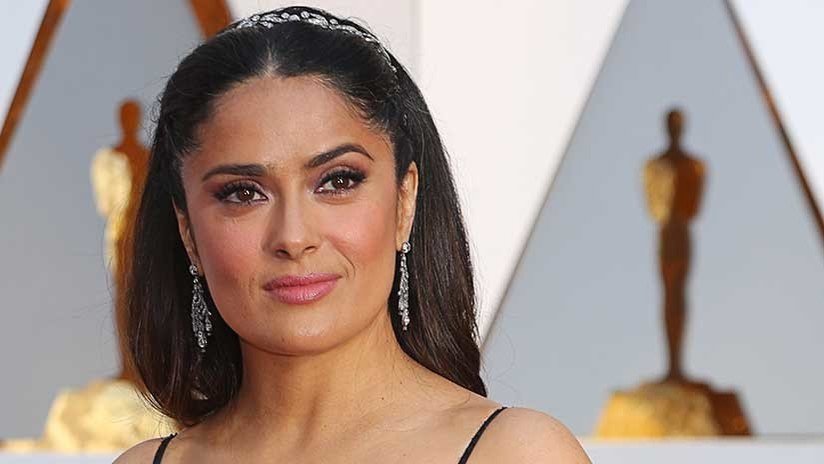 Salma Hayek: "Weinstein amenazó con romperme las rótulas durante el rodaje de 'Frida'"
