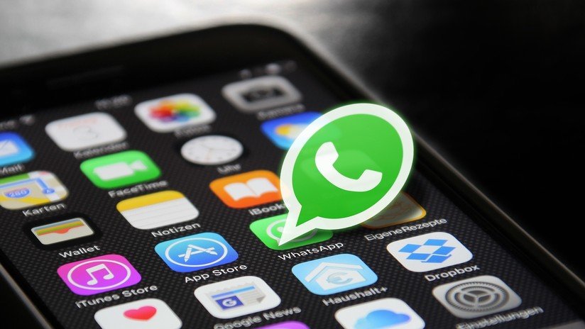 Jóvenes indígenas en México se enamoran vía WhatsApp