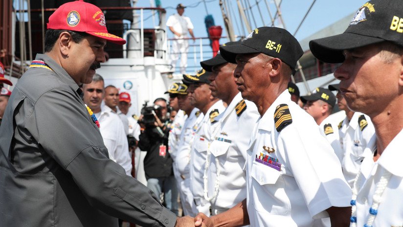 Maduro ordena iniciar ejercicios militares para defender Venezuela