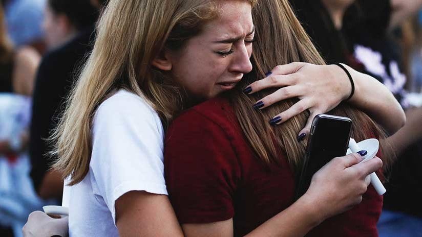 "Señor presidente, por favor, actúe": exigen un mayor control de armas tras el tiroteo en Florida