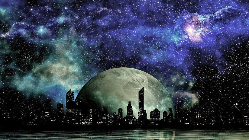 VIDEO: Un 'viajero del tiempo' asegura que regresó del año 5000 y que tiene malas noticias 