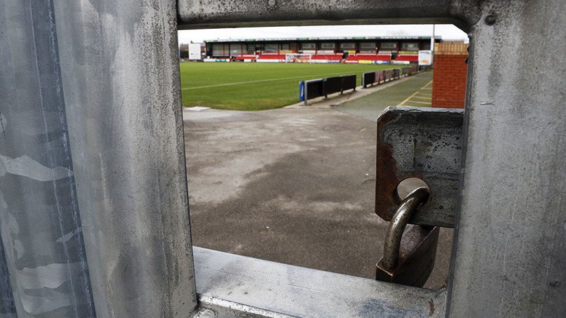 Condenan a 30 años de cárcel a un exentrenador de fútbol por pedofilia en el Reino Unido