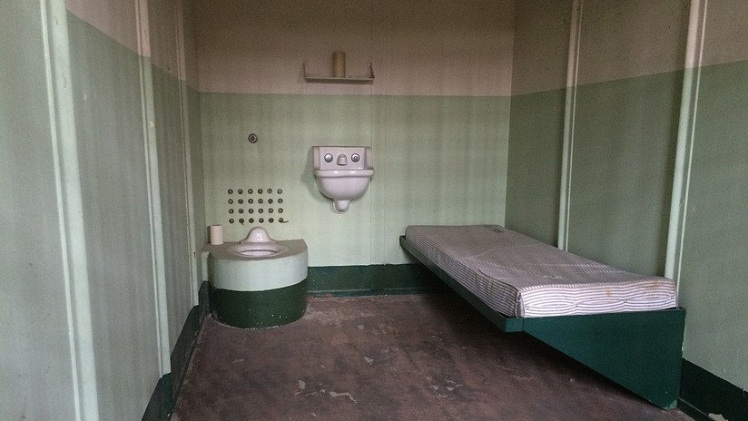 Un vendedor de drogas lleva 40 días sin defecar para no facilitar pruebas a la Policía