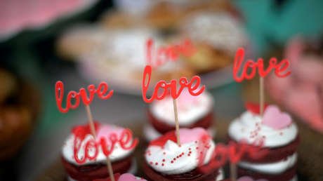 Un tribunal sueco absuelve a un hombre acusado de fraude porque "estaba muy enamorado"