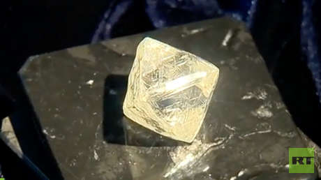 Hallan en Rusia dos diamantes extremadamente grandes