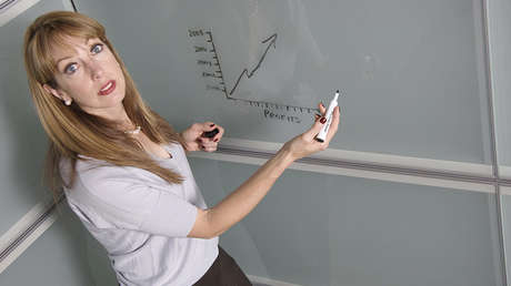 ¿Quiere perder 10 kilos en 4 años?: Permanezca de pie 6 horas diarias