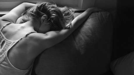 Española violada por compañeros de cuartel denuncia otro episodio de abuso