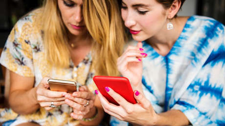 Vinculan altos niveles de radiación del móvil con tumores alrededor del corazón