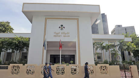 Soldados rodean el Parlamento de Maldivas en medio de la crisis política