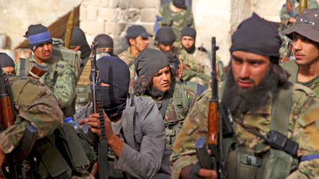 "Al Qaeda es un instrumento para los países que no aceptan el papel clave de Rusia en Siria"