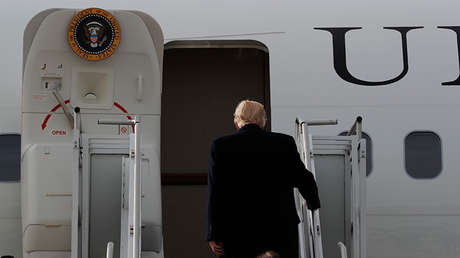 VIDEO: El viento 'le toma el pelo' a Trump y revela el secreto de su peinado