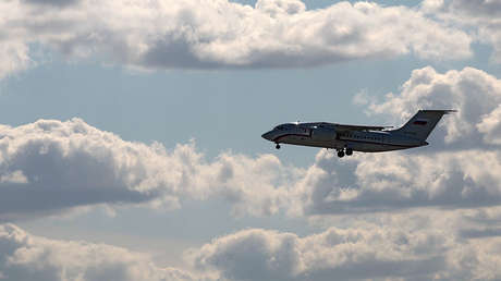 PRIMER VIDEO desde el lugar del siniestro del avión ruso An-148