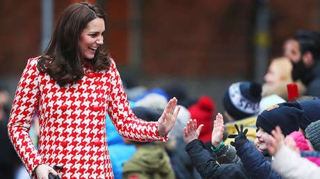 El extraño motivo por el que las mujeres de la realeza británica no se desabrigan en público