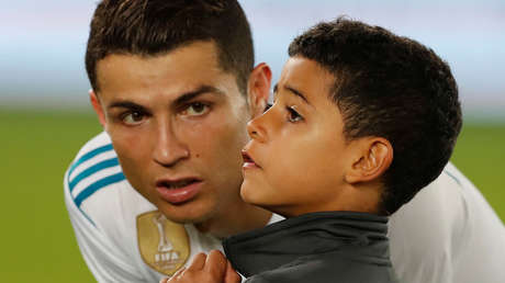 "Todos amamos a nuestros hijos": Cristiano Ronaldo pide ayuda para los refugiados rohinyás