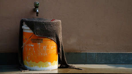 México: Alarma por el contenido de dos cubetas que emanaban un olor fétido