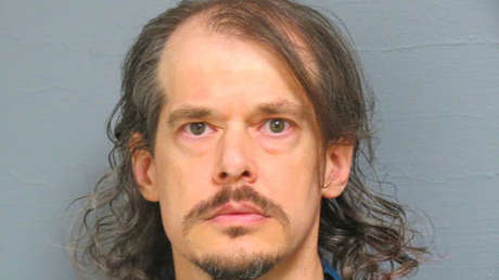 Un condenado a perpetua se convierte en escritor de éxito y la prisión le pide ahora dinero