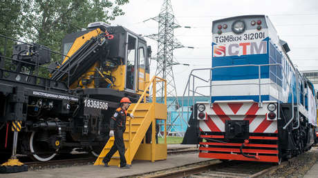 Llega a Cuba un nuevo lote de locomotoras diésel rusas 