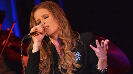 La hija de Elvis revela cuánto dinero le queda (y es muy poco para lo que tuvo)