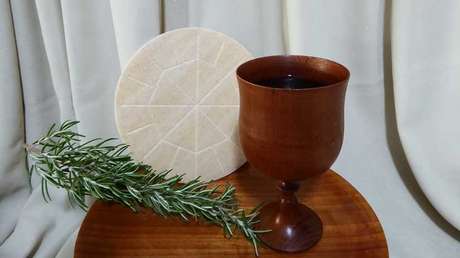 ¿Milagro eucarístico?: Encuentran 40 hostias conservadas en una iglesia destruida por un terremoto