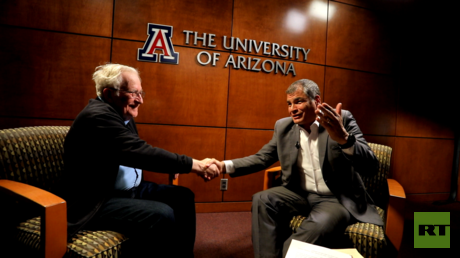 Ya se sabe quién será el primer invitado del nuevo programa de RT 'Conversando con Correa'