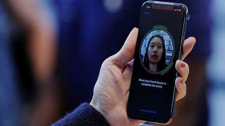 Compañía china presenta un 'smartphone' con el diseño del iPhone X y el nombre de Samsung (Video)