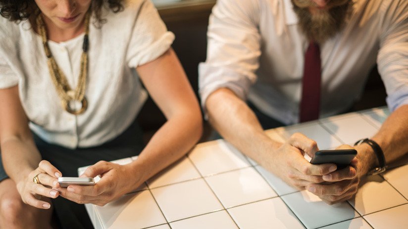 Estudiantes mexicanos crean una aplicación para localizar personas extraviadas después de un sismo