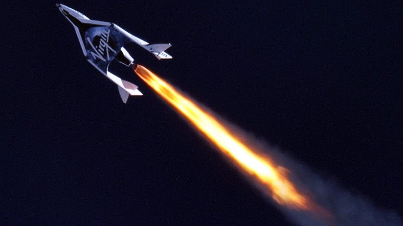 Así homenajeará Richard Branson a Stephen Hawking en el primer vuelo espacial de Virgin Galactic