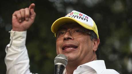 Atacan la caravana del candidato presidencial de izquierda en Colombia