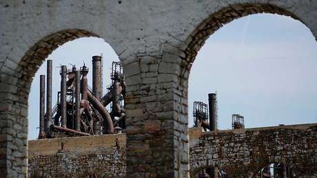 Trump afirma que las industrias del acero y el aluminio de EE.UU. "están muertas"