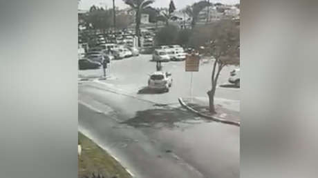 FUERTE VIDEO: Todoterreno arrolla a dos soldados y un peatón en un atropello múltiple en Israel