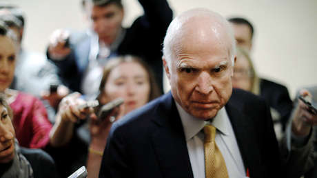 Trump contempla acabar con la 'exportación de democracia' de EE.UU. y el 'establishment' tiembla