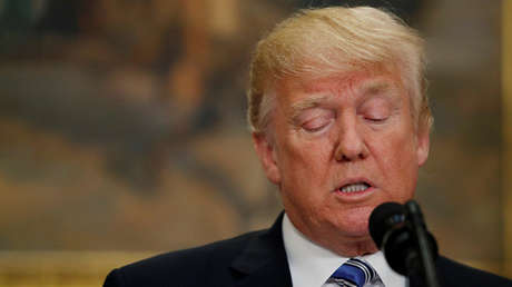 "Te ve desde el cielo": Trump genera otra situación embarazosa 'enterrando' al padre de un obrero