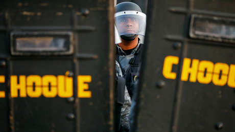 VIDEOS: Decenas de heridos por avalancha en la tribuna durante pelea en partido de fútbol en Brasil