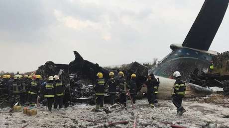 "Sálvenme, sálvenme": Relatos de horror tras el accidente aéreo en Katmandú