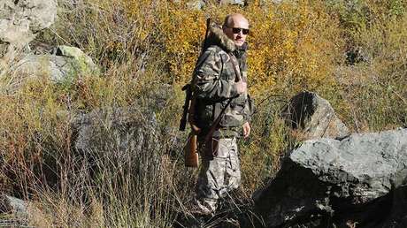 Putin dormía con una escopeta en la cama en la década de los noventa