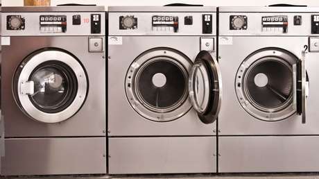 VIDEO: Un niño colombiano queda atrapado en una lavadora por cumplir un reto viral